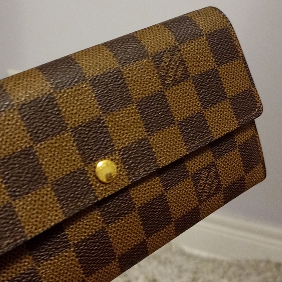 🤎SOLD🤎Louis Vuitton Damier Ebene Sarah Wallet - Picture 5 of 11